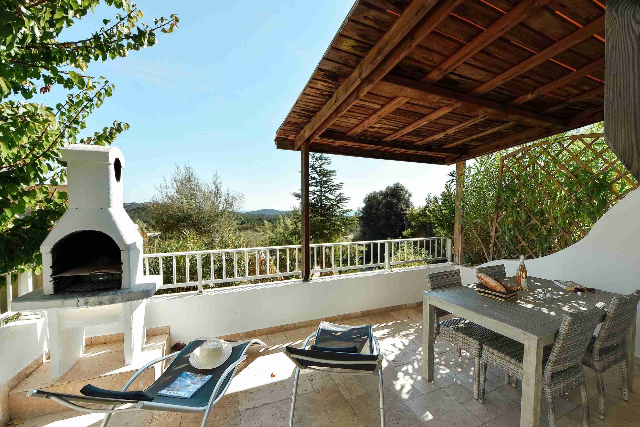 4-star residence in Porto-Vecchio with sea view