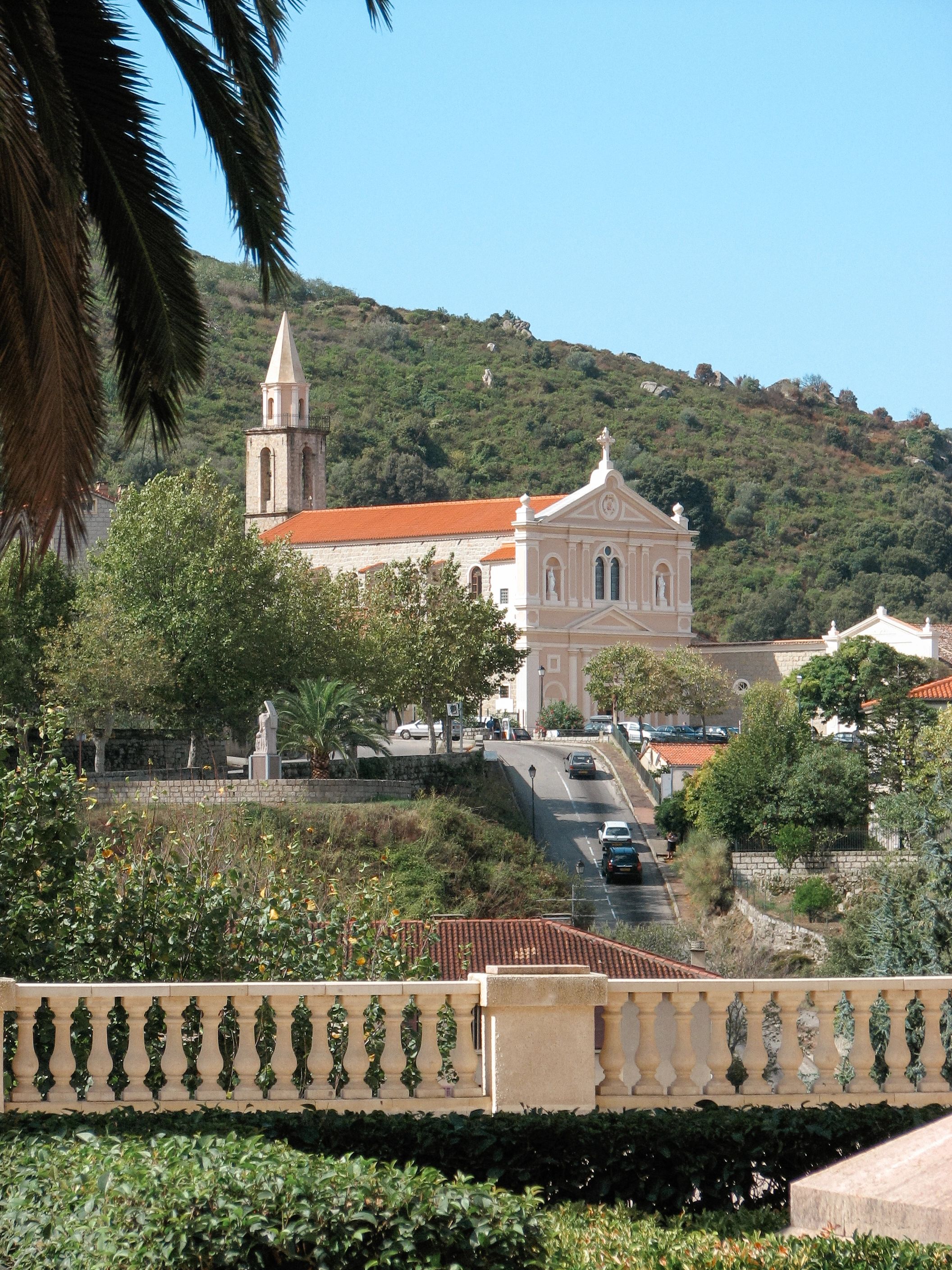 Visitare Sartene dal nostro residence 4 stelle a Porto-Vecchio