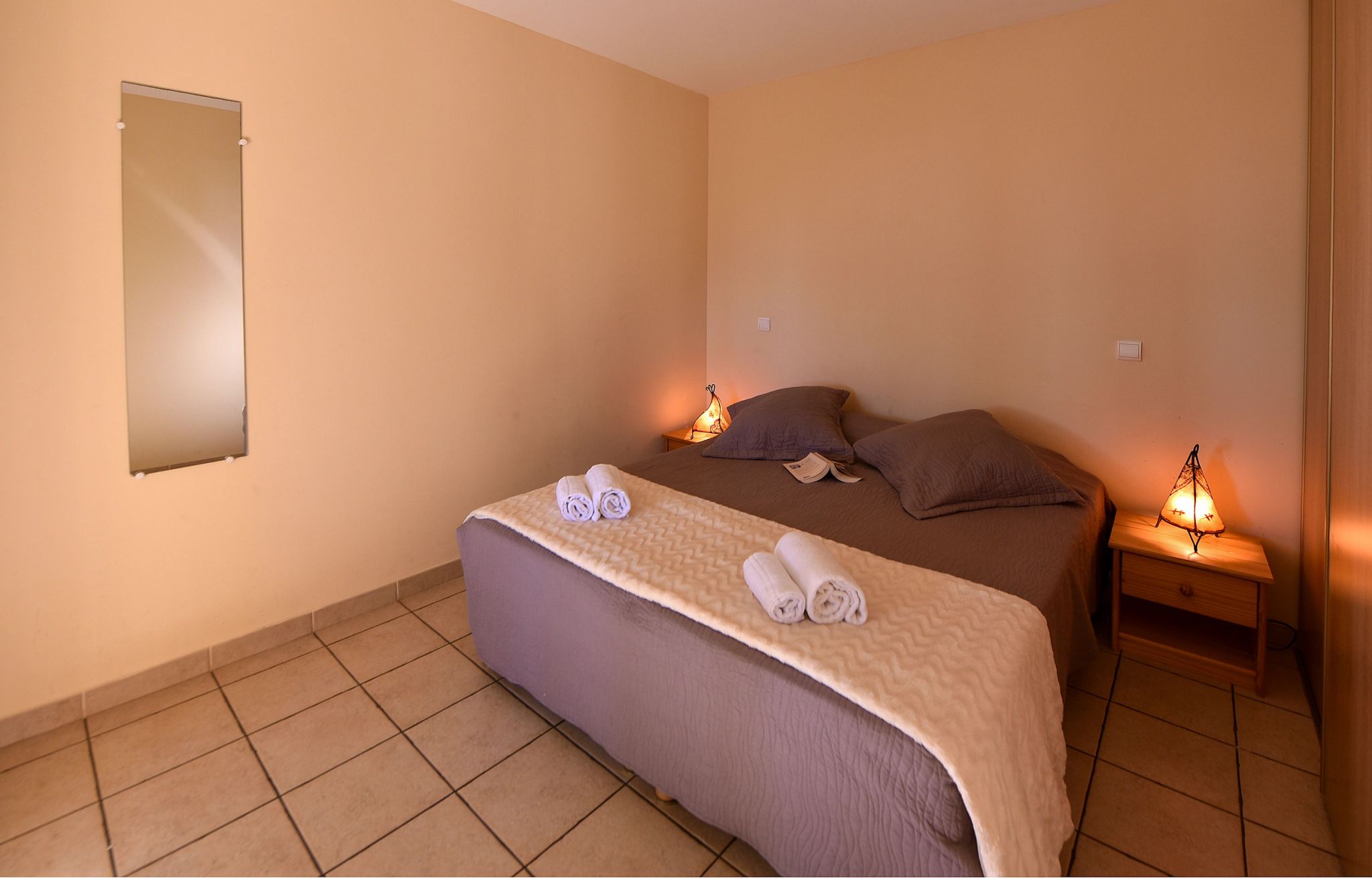 Large bedroom in our sea-view villa for 2 to 4 people in Porto-Vecchio